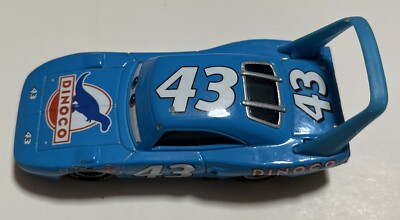 Disney Pixar Cars THE KING Dinoco Blue #43 1970 Plymouth Superbird