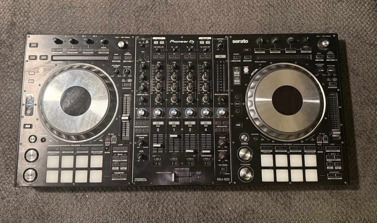 10938】 希少 廃盤 PIONEER DDJ-SZ2 DJコントローラー 10938】 希少