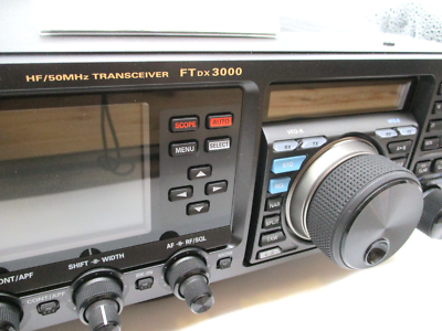 YAESU FT DX 3000 トランシーバー FH-2セット YAESU FT DX 3000