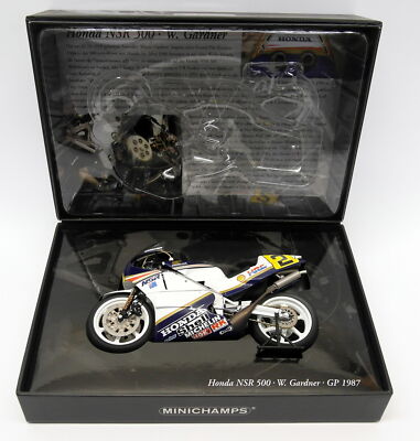 Minichamps 1/12 Honda NSR 500 W.Gardner Gp 1987 White Motorcycle