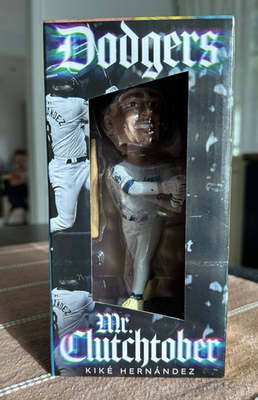 Dodgers Kiké Hernández フィギュア 背番号8 Dodgers Kiké Hernández