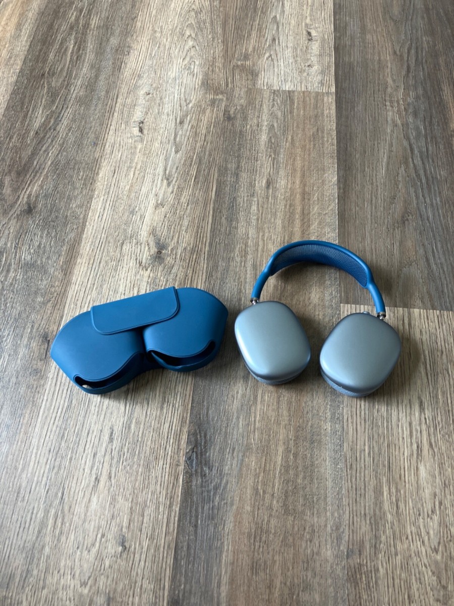 Apple AirPod Pro Max Headphones Blue great condition | eBay