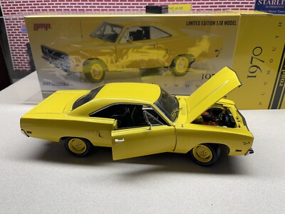 1/18 GMP 1970 ROAD RUNNER YELLOW LEMON TWIST BLEMISHED #0281 See