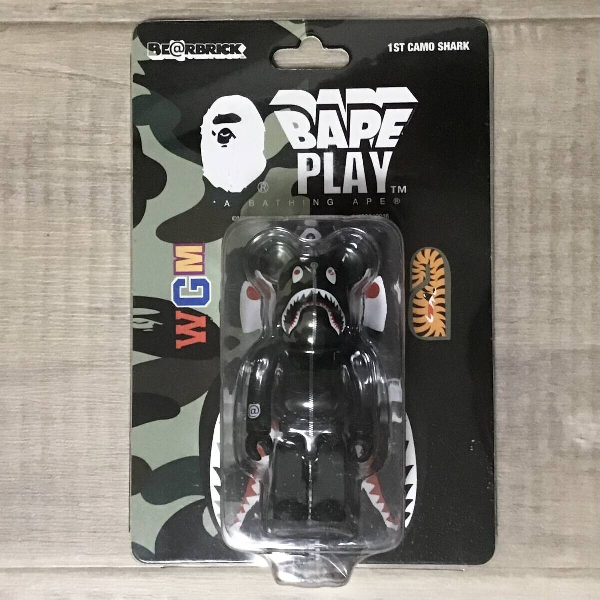 1st CAMO SHARK BE@RBRICK 100％ & 400％ bape 6点セット 新品