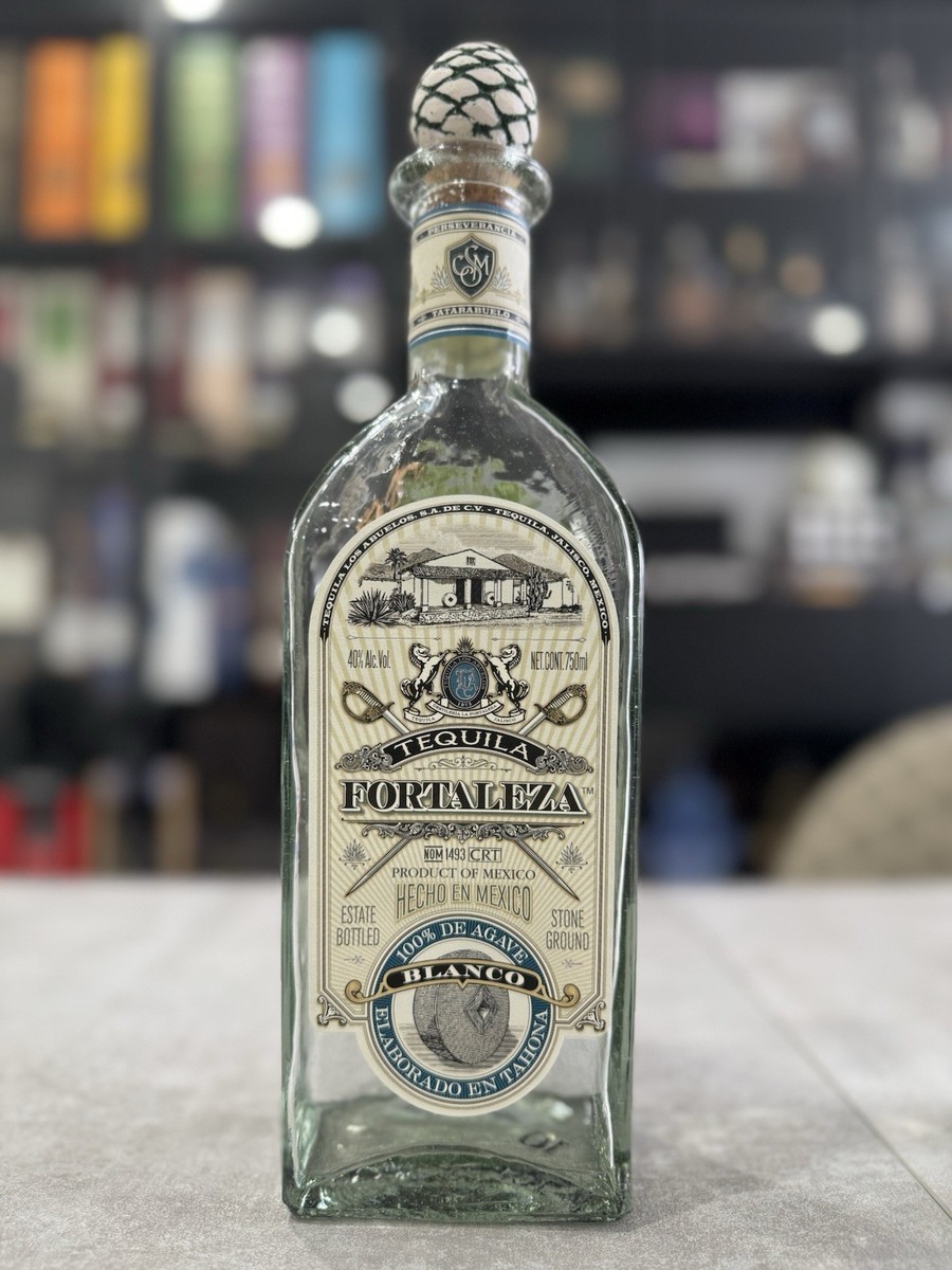 FORTALEZA テキーラ BLANCO 750ml FORTALEZA テキーラ BLANCO 750ml