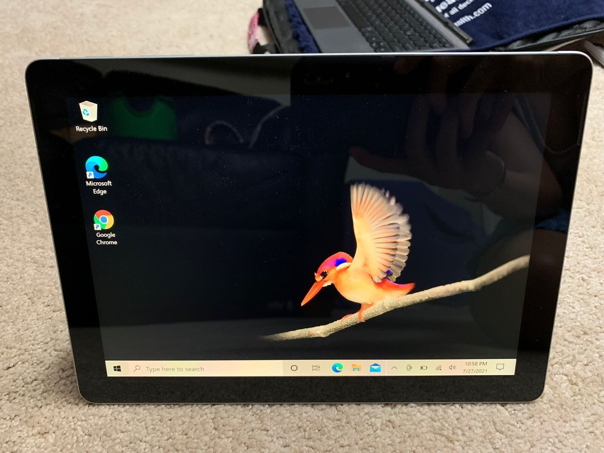 Microsoft Surface Go 1824, 8 GB Go Ram, 128GB W/ Backlit Keyboard