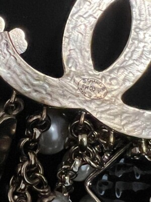 希少！CHANEL No5ブローチ 希少】シャネルCHANELブローチ No.5