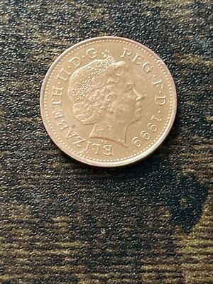 1999 UK Great Britain 1 Penny One Cent Elizabeth ll Actual Coin