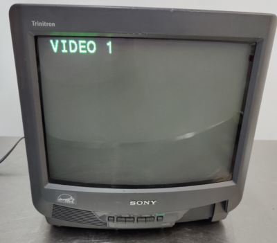Retro Sony Trinitron Color Gaming TV 13