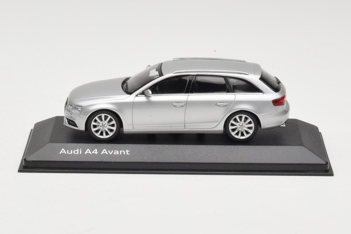 5011204213 Audi A4 B8 Avant Ice Silver Minichamps 1/43 | eBay