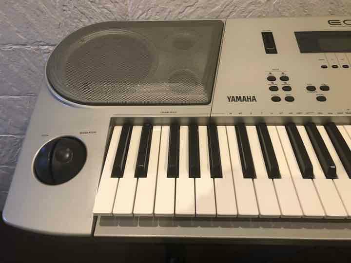 EOS B900 YAMAHA Tetsuya Komuro Synthesizer Yamaha F/S with