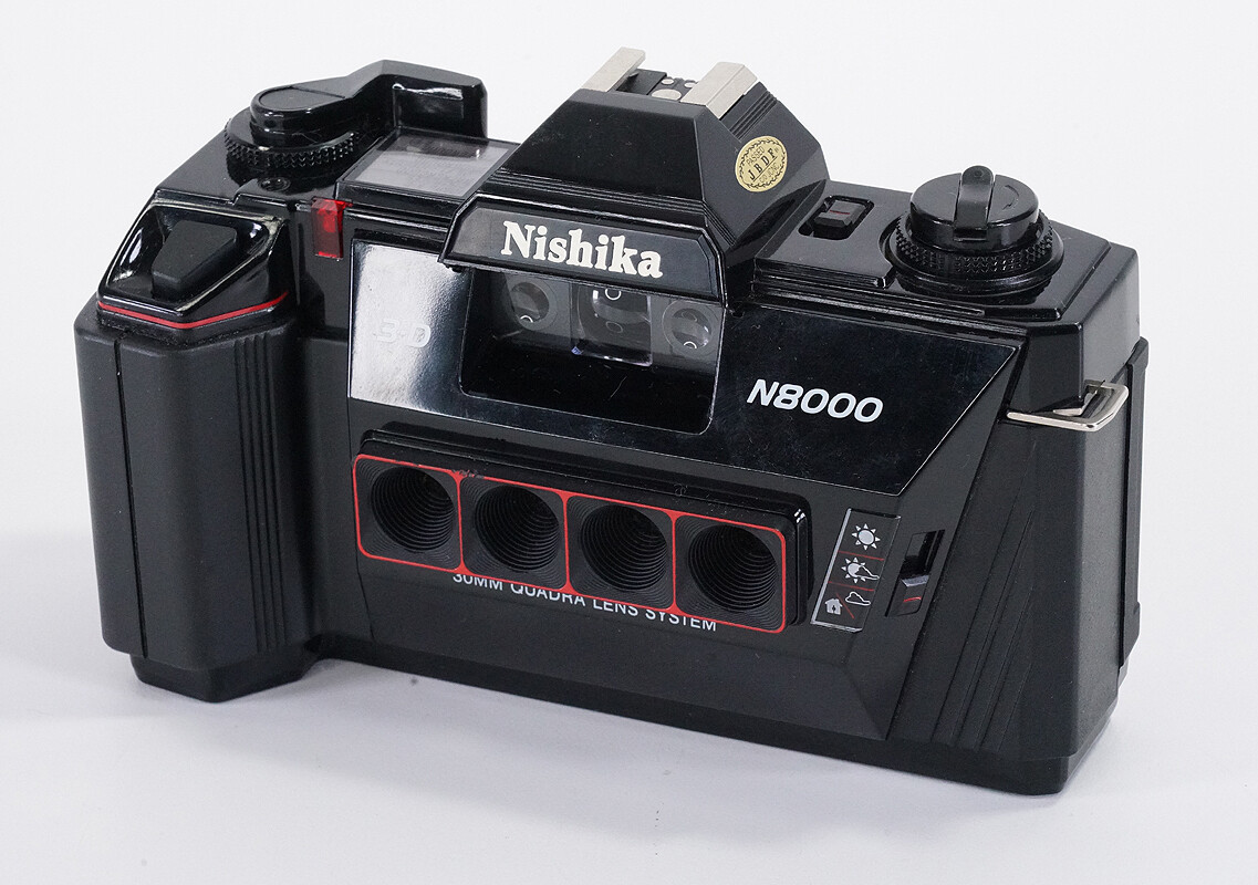 NISHIKA N8000 3D, BATTERY COMPARTMENT CORROSION, METER UNTESTED