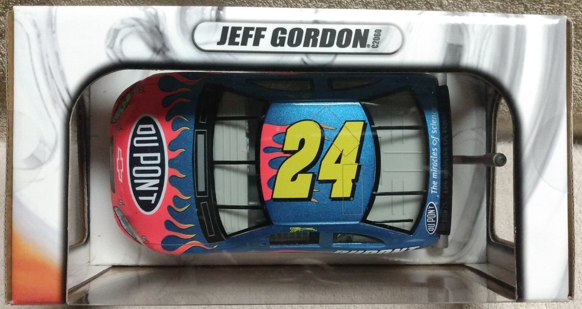 売り切れました！】トミカ・コレクターブックNo.9 ☆ティーポ