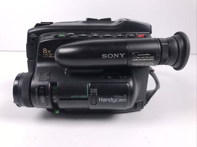 Sony Handycam CCD-TR6 Black Autofocus Video8 8x Optical Zoom
