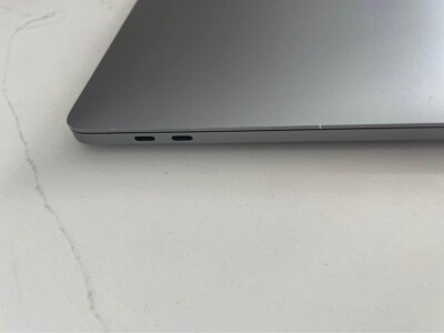 Apple MacBook Pro 13.3