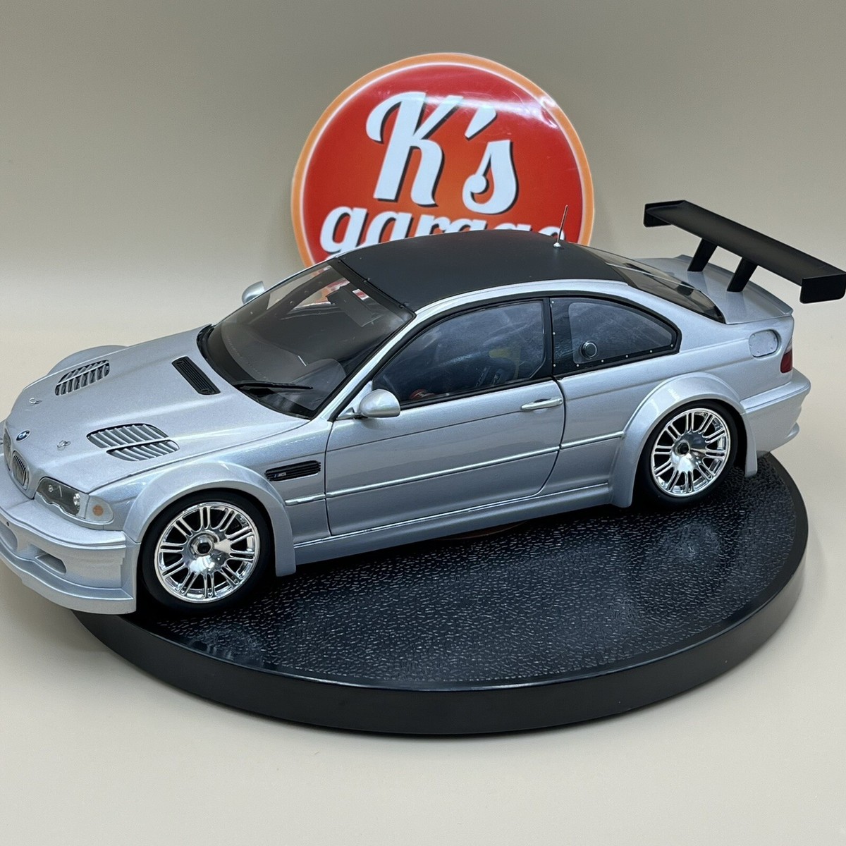 MINICHAMPS 1/18 BMW M3 E46 GTR STREET 2001 silver carbon roof