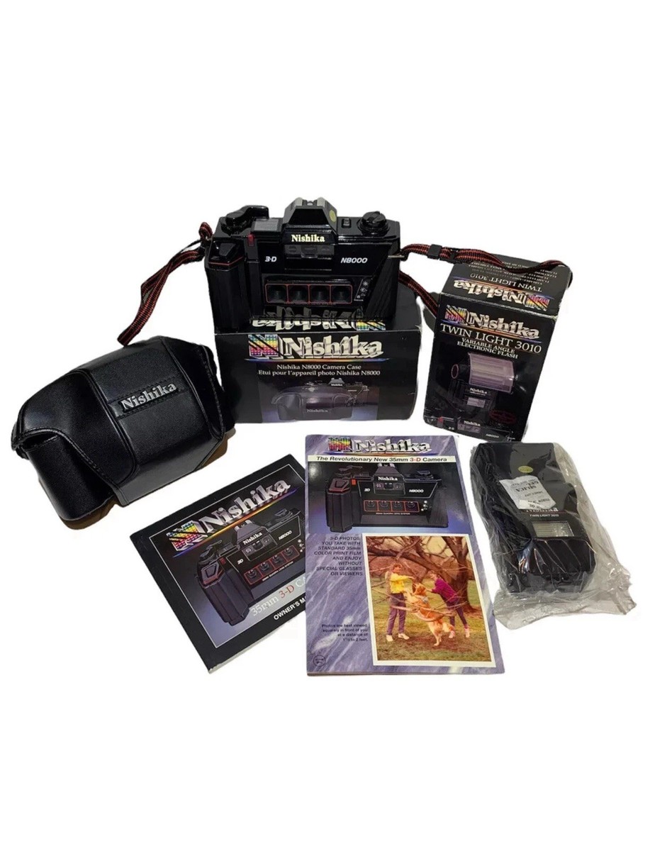 Nishika N8000 35mm 3Dカメラ中古品 ＆ 専用ストロボ未使用品 Nishika