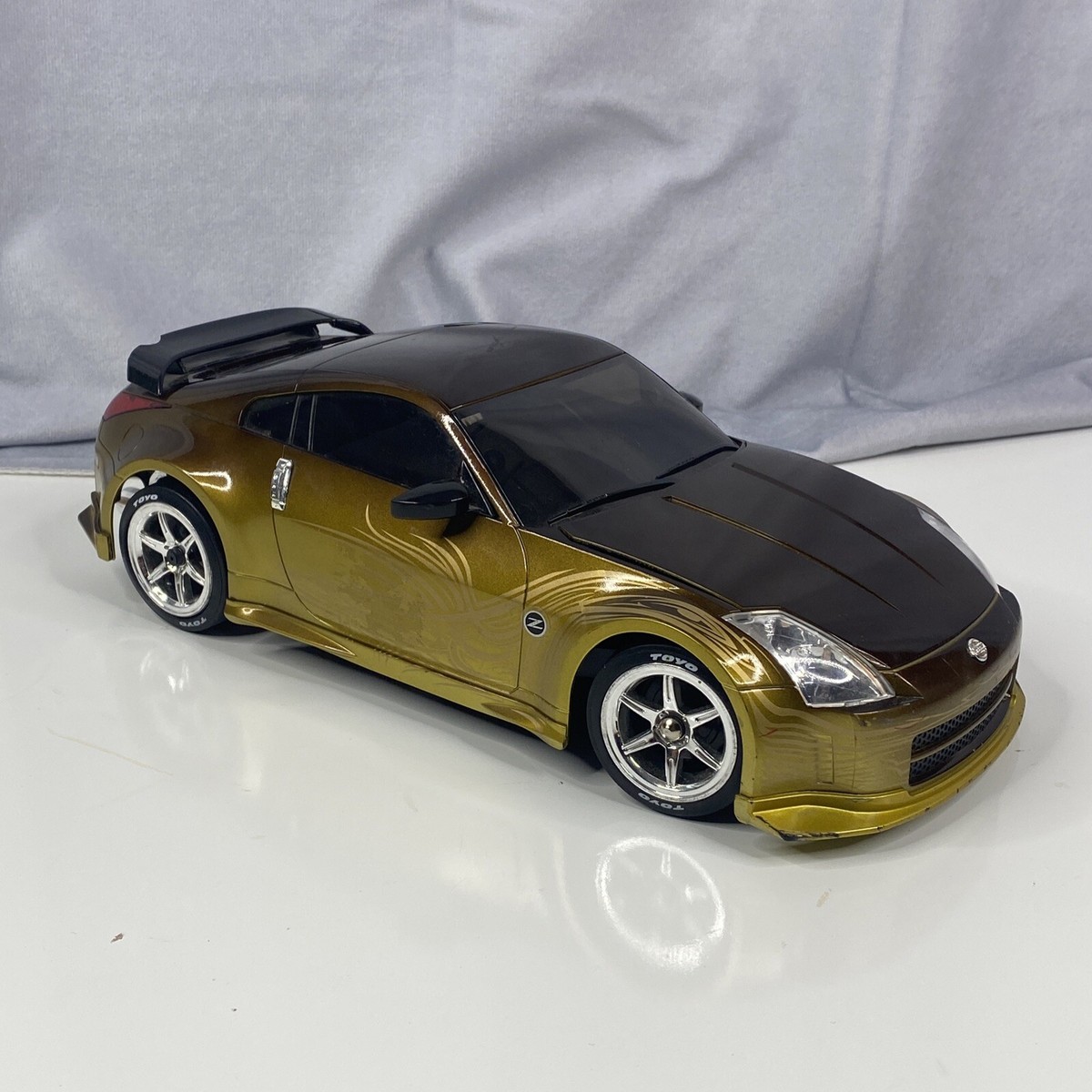 RASTAR NISSAN 350Z ラジコンカー 1:14 RASTAR NISSAN 350Z ラジコン