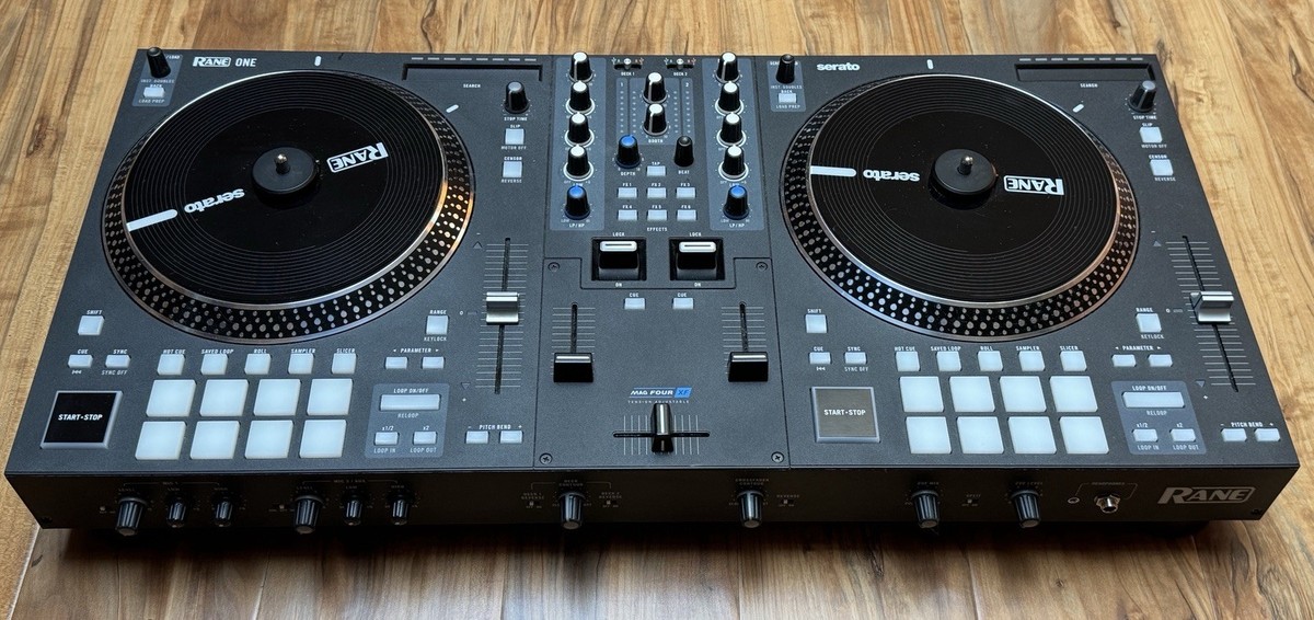 RANE ONE Serato/djayPro用コントローラ RANE ONE DJ Controller for