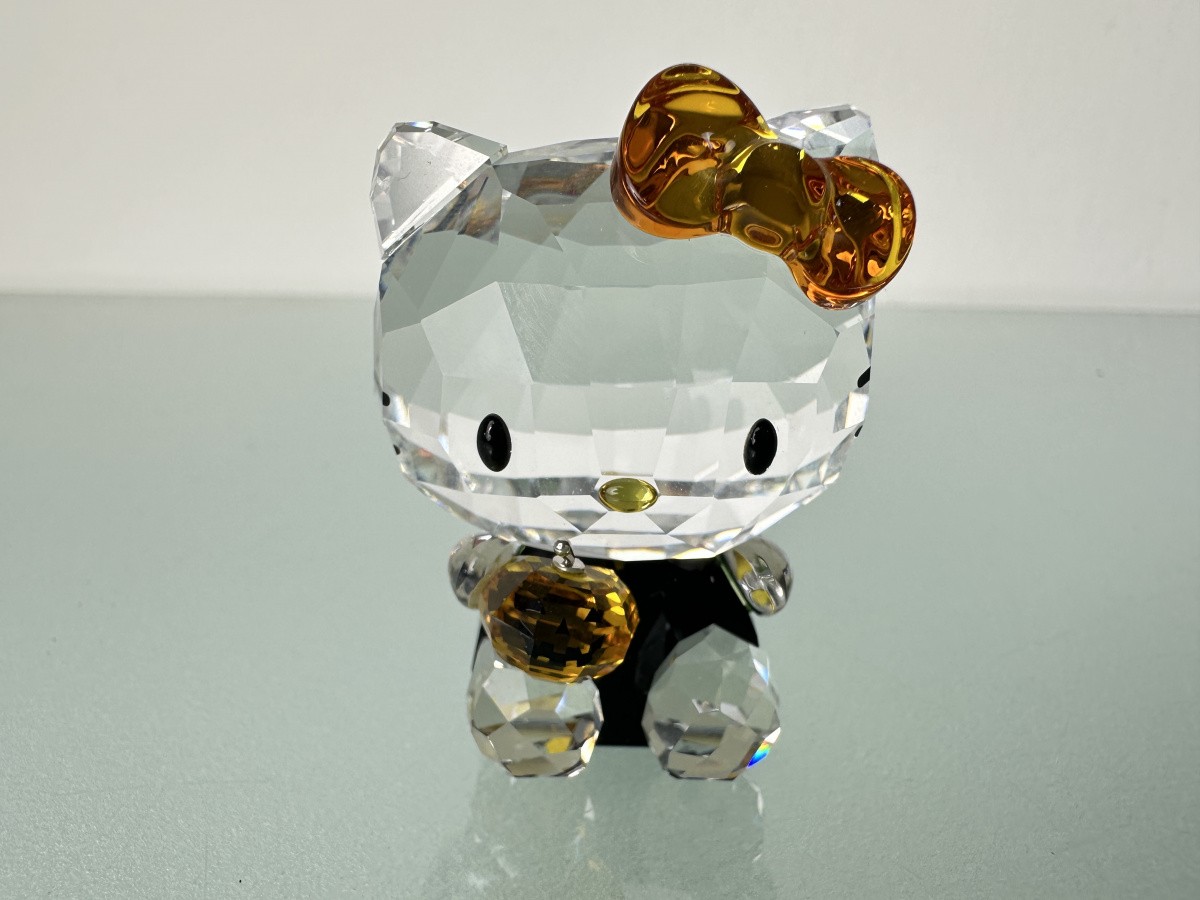 スワロフスキー キティHello Kitty Halloween 置物 Swarovski Hello