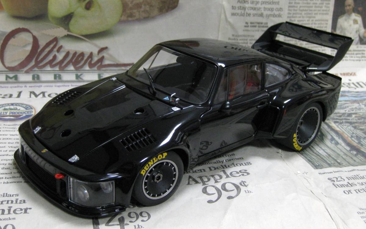 未開封 exoto 1/18 PORSCHE 935 Turbo #40
