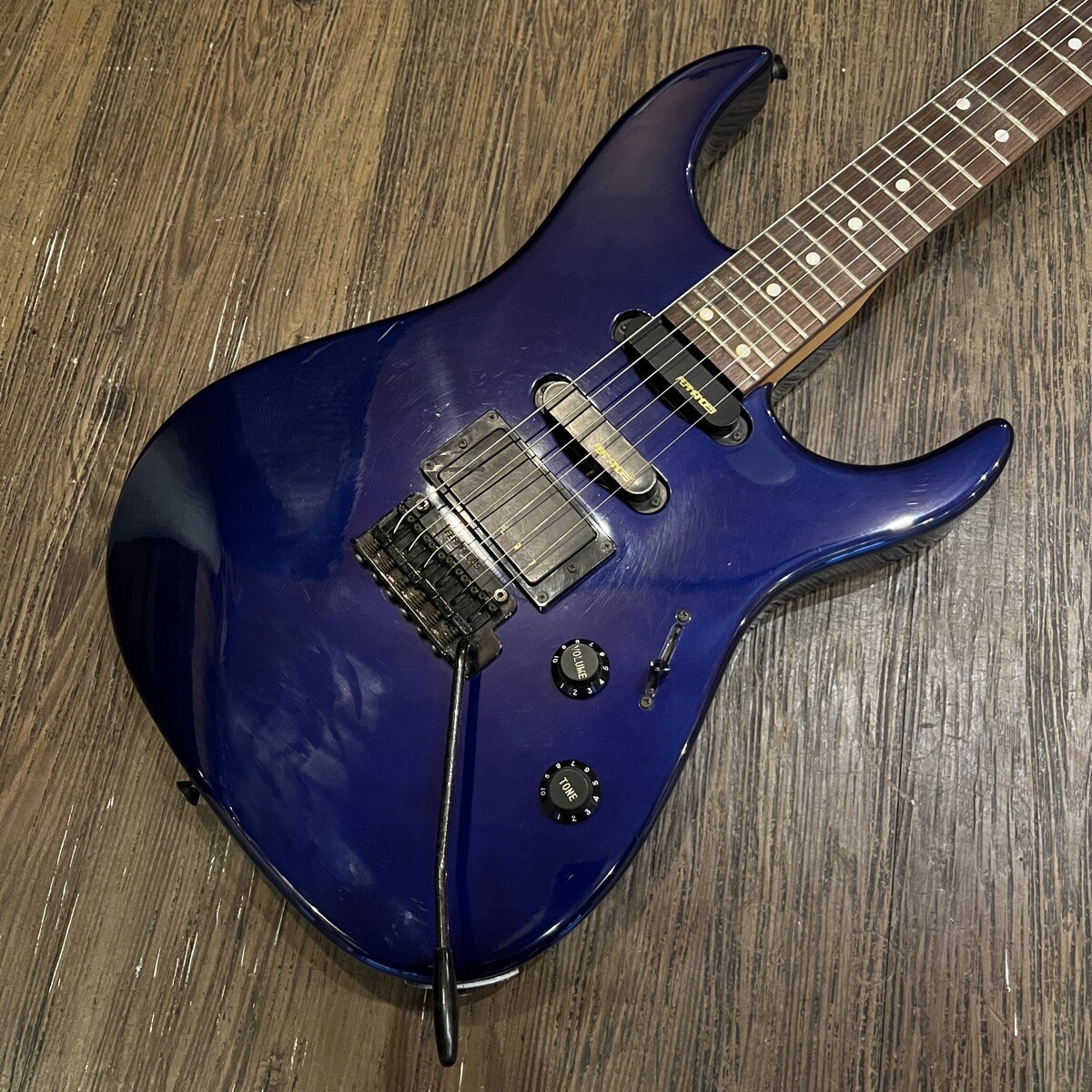 FERNANDES STJ Lシリアル エレキギター スーパーストラト FERNANDES