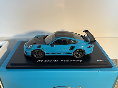 1/18 Spark Porsche 911 (991.2) GT3 RS Weissach Pkg Miami Blue