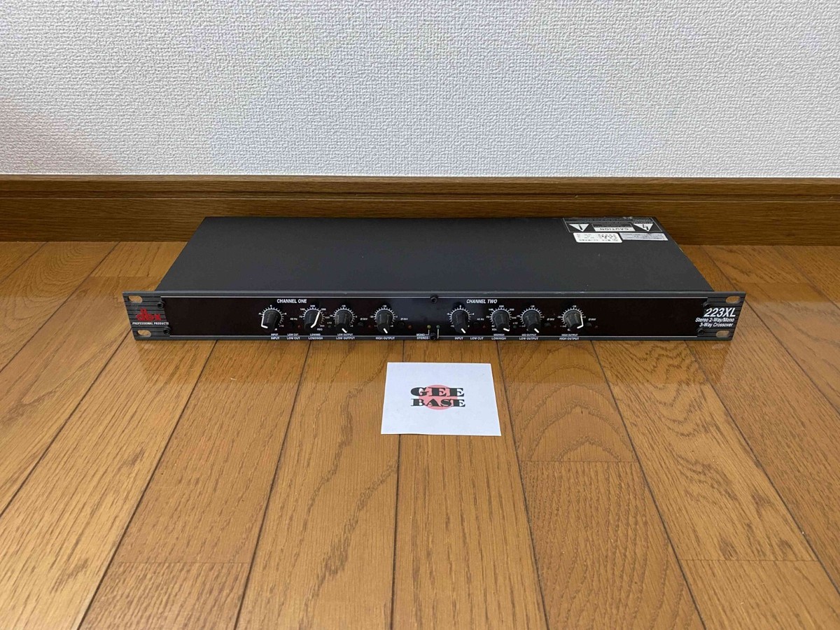 DBX 223XL Stereo 2-Way/Mono 3-Way Crossover Rack Mountable Tested