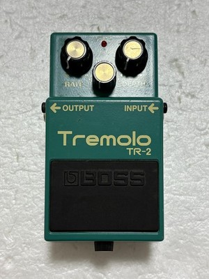 ほぼ未使用 BOSS Tremolo TR-2 ほぼ未使用 BOSS Tremolo TR-2 BOSS