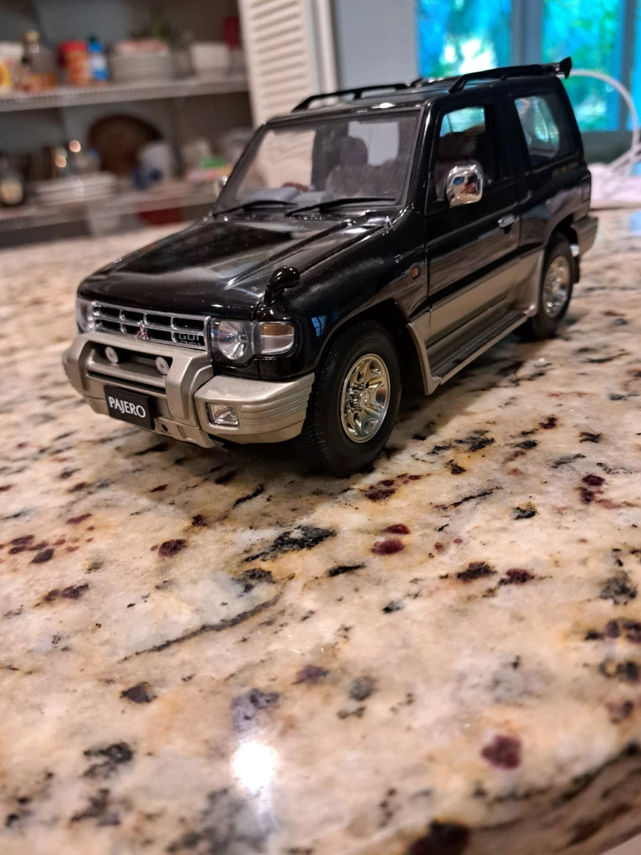 AUTOart Mitsubishi 1:18 Scale Diecast Cars, Trucks & Vans for sale