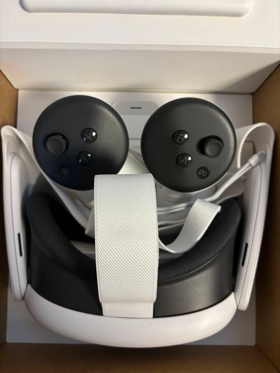 2023 Meta Quest 3 VR headset Breakthrough Mixed Reality 128GB