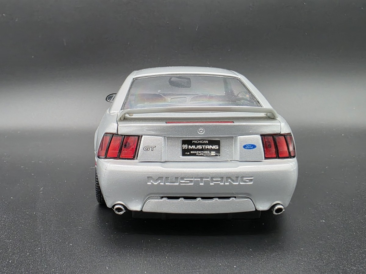 1999 Ford Mustang GT Maisto Special Edition 1:18 Scale Diecast
