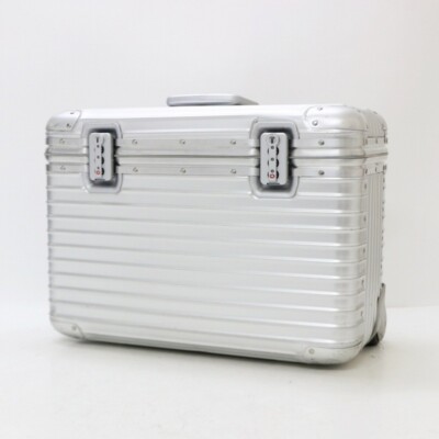 Rimowa Pilot Case 37L Silver 2-wheels 923.51.00.2 | eBay