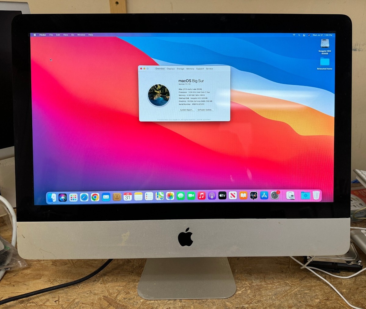 Apple iMac 21.5-inch March 2010 3.06GHz Intel Core 2 Duo (MB950LL