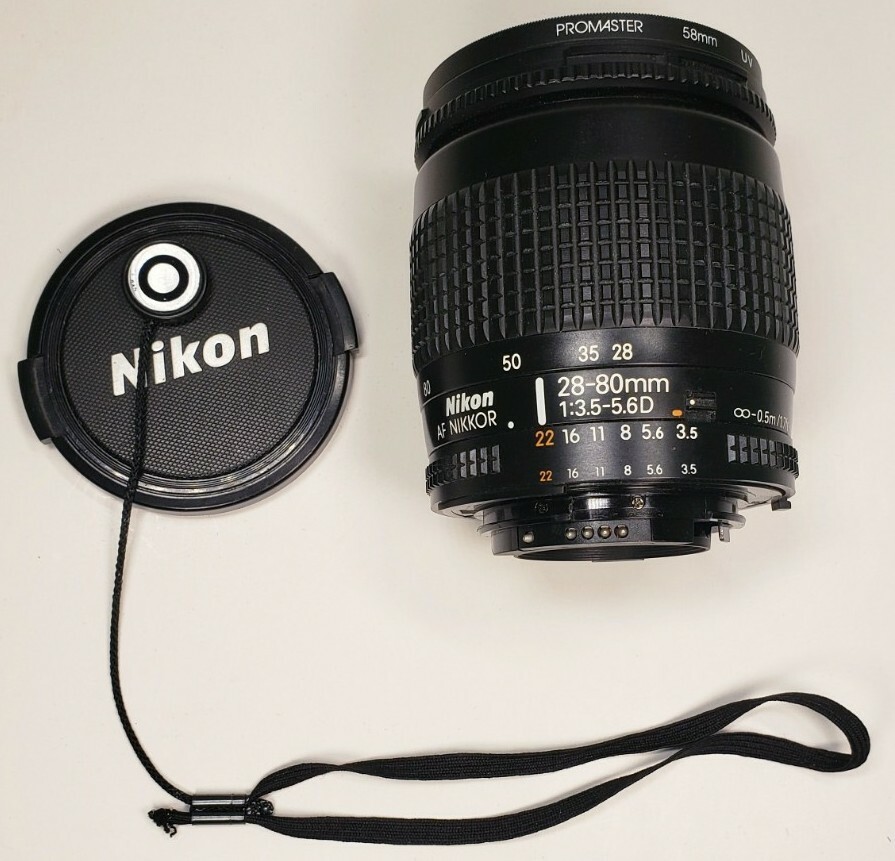 NIKON AF Nikkor 28-80mm f3.5-5.6 D lens in excellent condition w