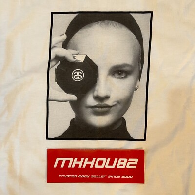 New Vintage Stussy Printemps Ete 2019 Karl Lagerfeld Memorial Tee