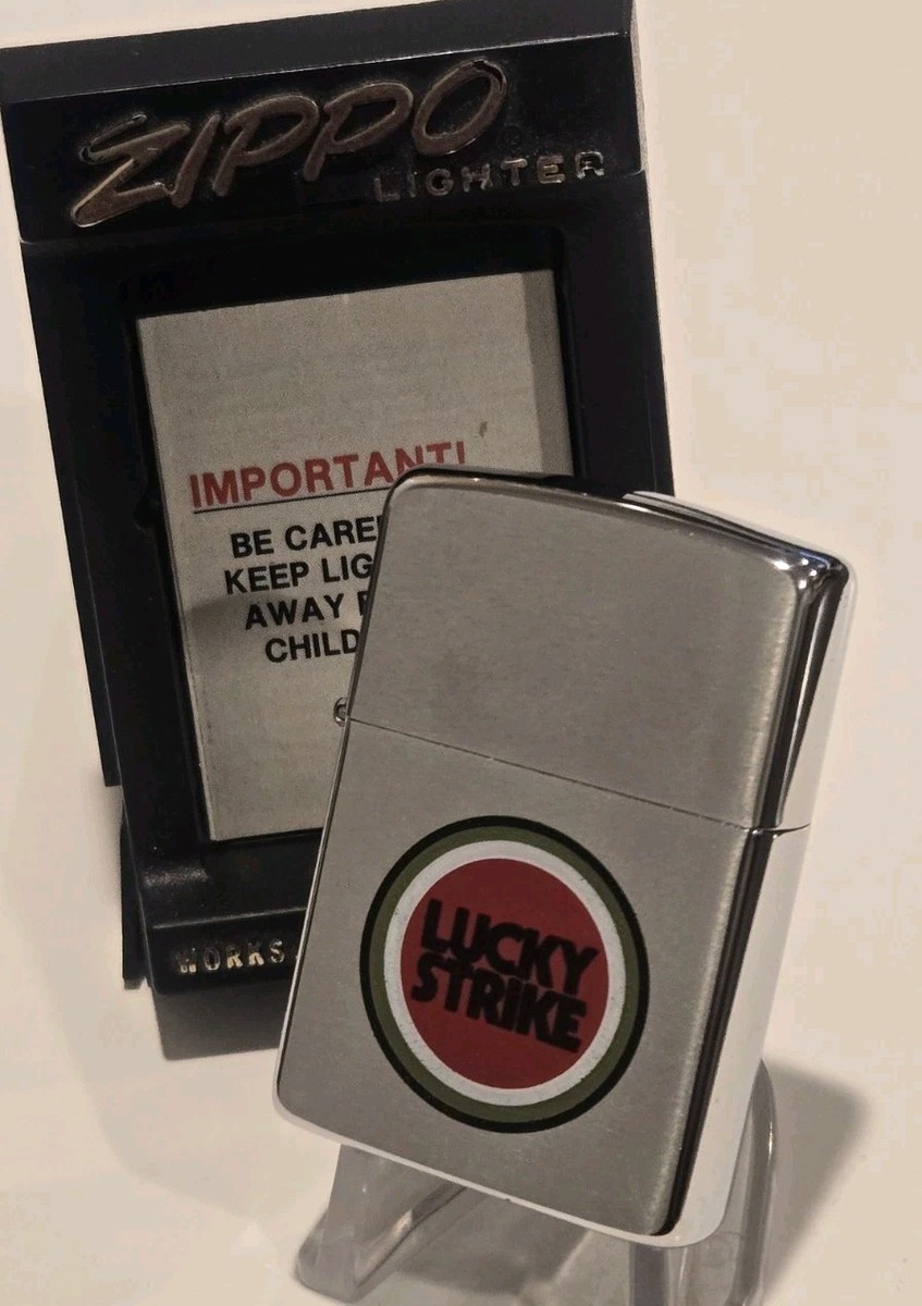 1989 LUCKY STRIKE BULLSEYE Vintage Zippo Lighter Nr Mint Rare