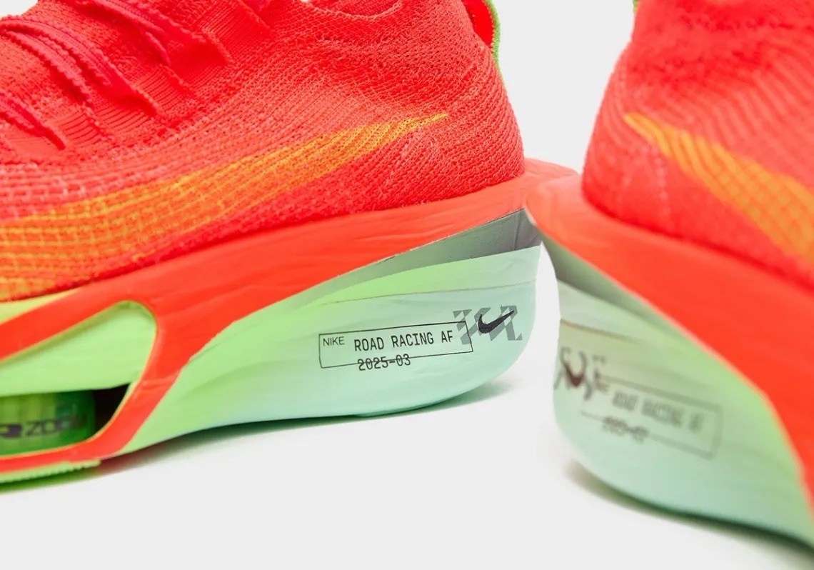 Nike Air Zoom Alphafly NEXT% 3 Bright Crimson Lime Blast FD8311