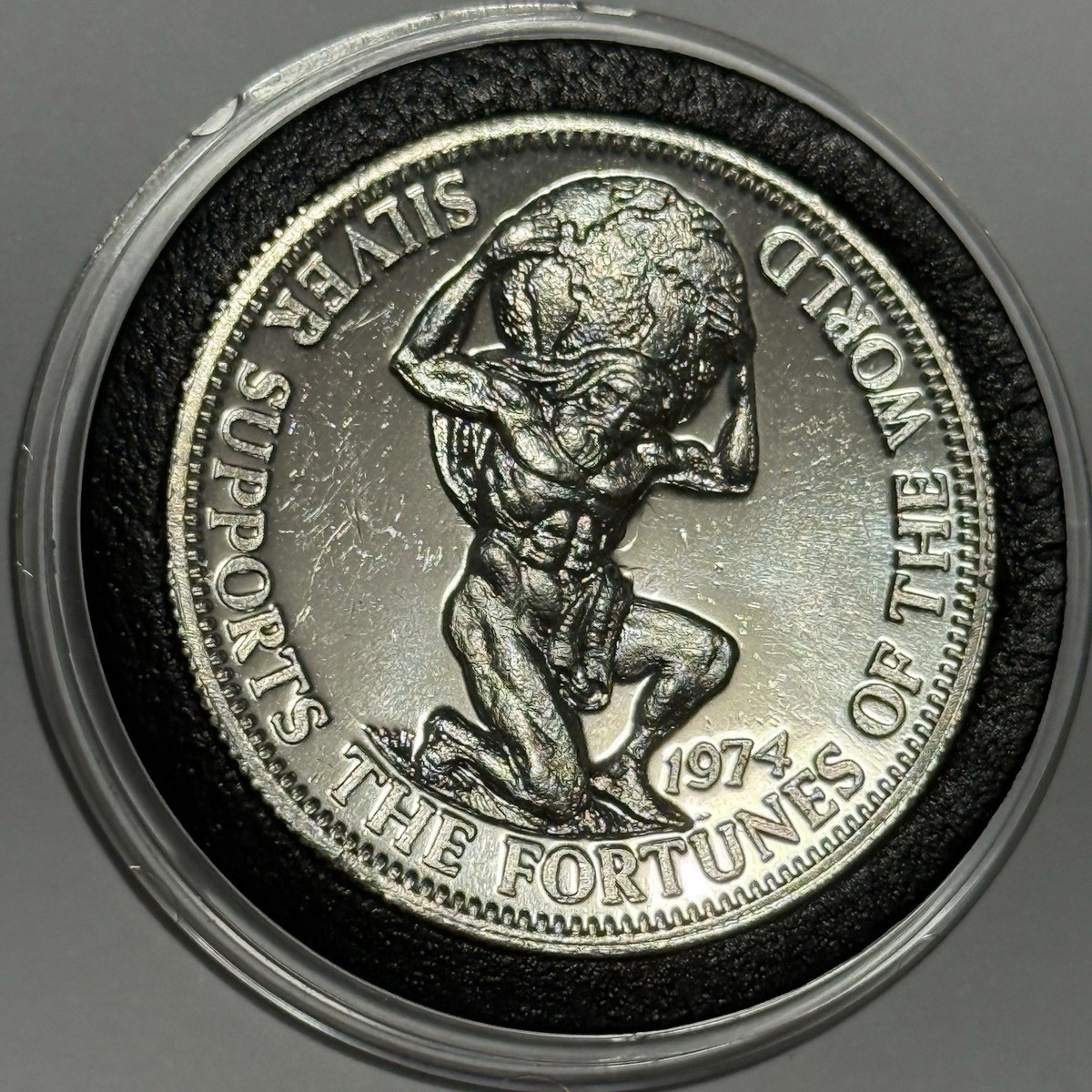 1974 Atlas World On Shoulder Vintage Rare Coin 1 Troy Oz .999 Fine