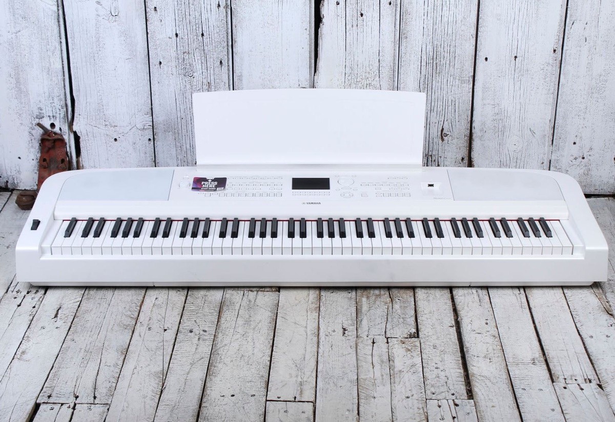 Yamaha DGX-670 White 88 Key Digital Portable Grand Piano with