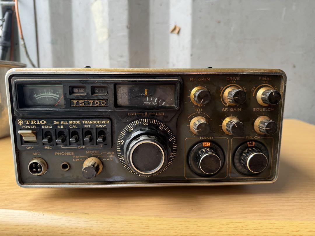 TRIO TS-700 2m ALLMODE TRANSCEIVER 無線機 TRIOトリオTRANSCEIVER