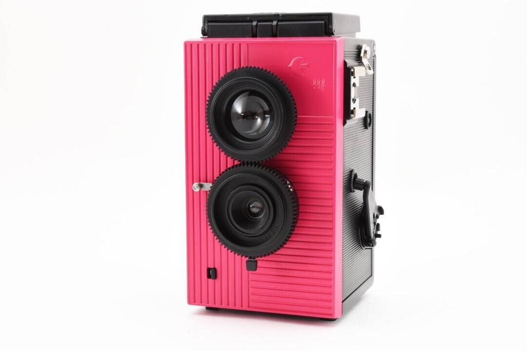 BLACK BIRD FLY 135 Twin lens reflex camera Masked Rider Decade