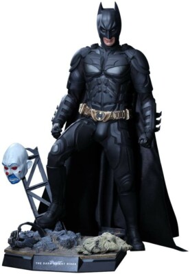 The Dark Knight Rises Quarter Scale Batman Collectible Figure QS