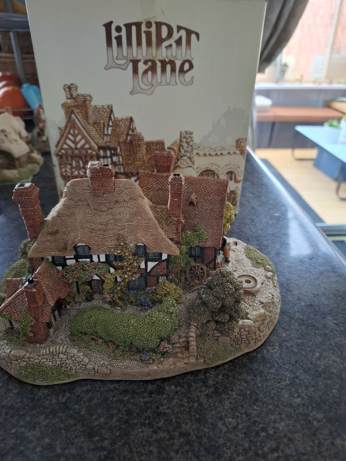 Lilliput Lane - Oakwood Smithy