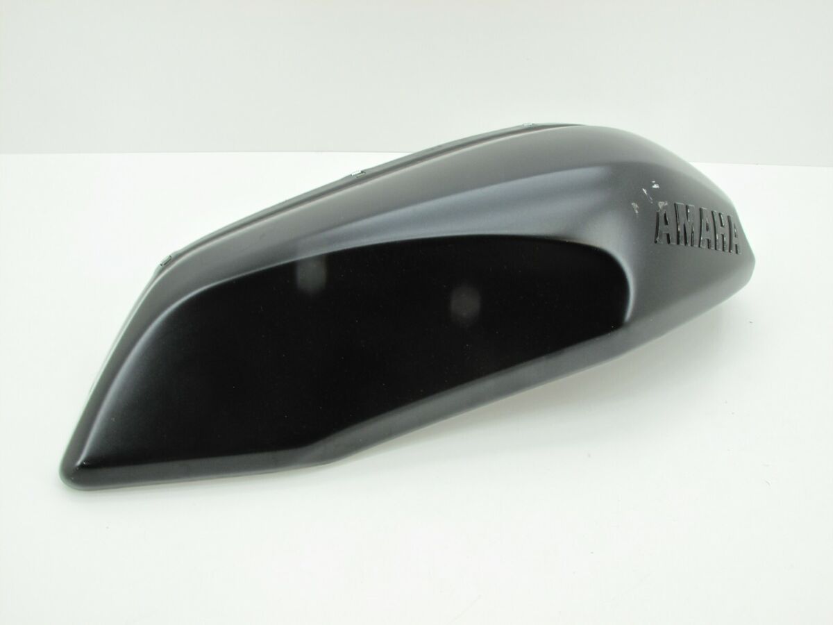 Yamaha XSR700 Right Aluminium Fuel Tank Side Cover Assy Black