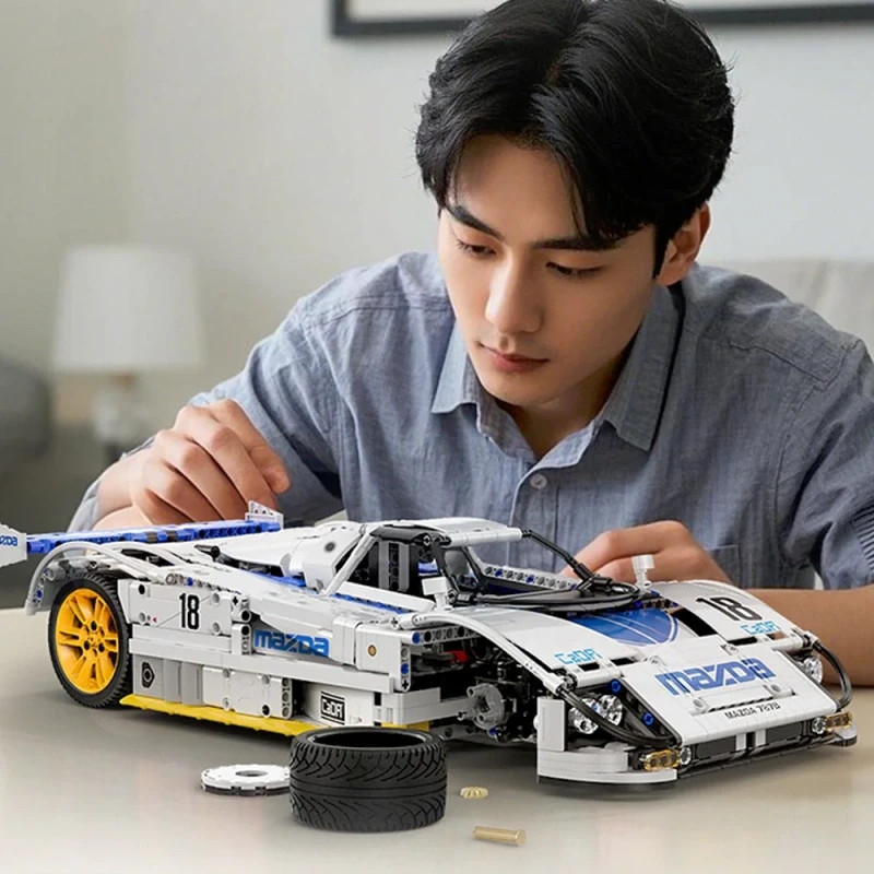 NEW CaDA C63007 Mazda 787B Building blocks Toys 1797 pcs | eBay