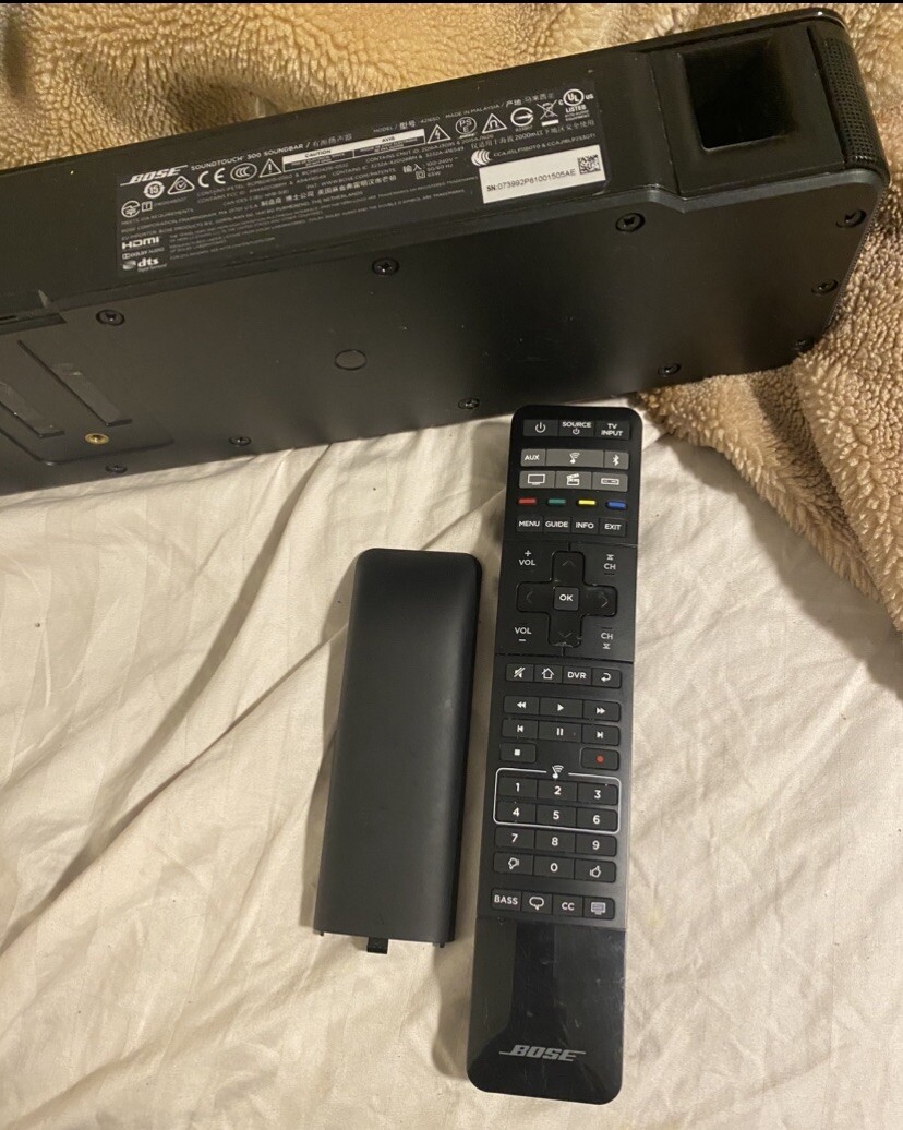 Used Bose SoundTouch 300 Soundbar Black-Bose Sound With Remote