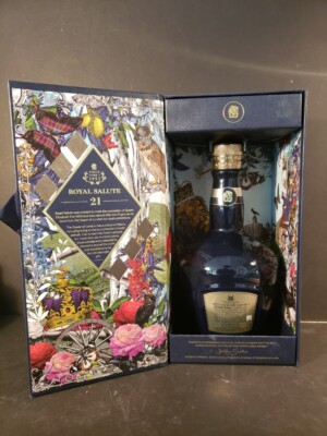 Royal Salute スコッチウイスキー ポーチ付き