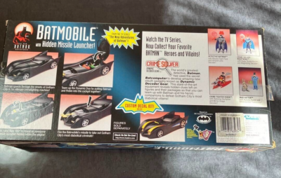 ミニカー BATMOBILE with Hidden Missile Launcher THE NEW ADVENTURES