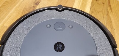 iRobot Roomba i3 RVD-Y1 Wi-Fi Connected Robot Vacuum. FOR PARTS